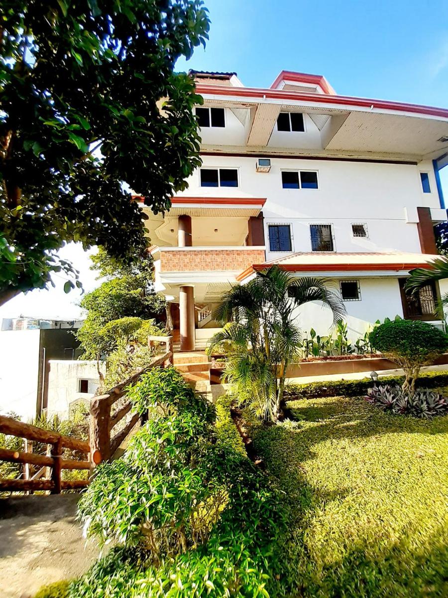 Avana Hills Boracay Prime Premiere Suite - Hizvo