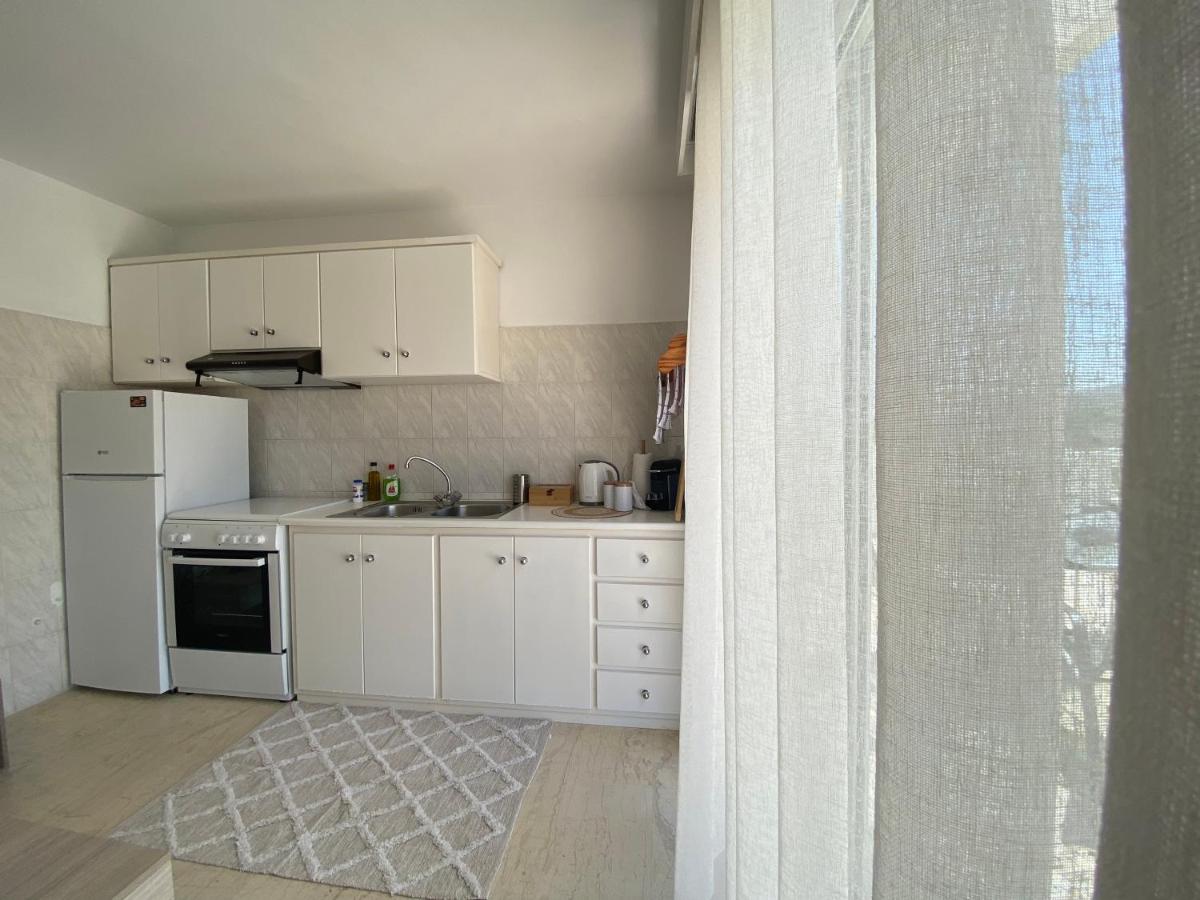 Noufaro rooftop-sea view apartment - Housity