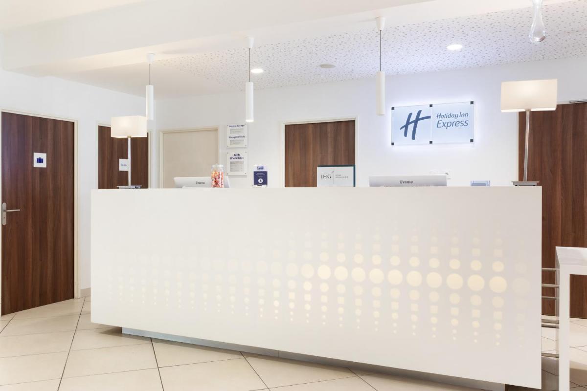 Holiday Inn Express Toulon - Est by IHG - Housity