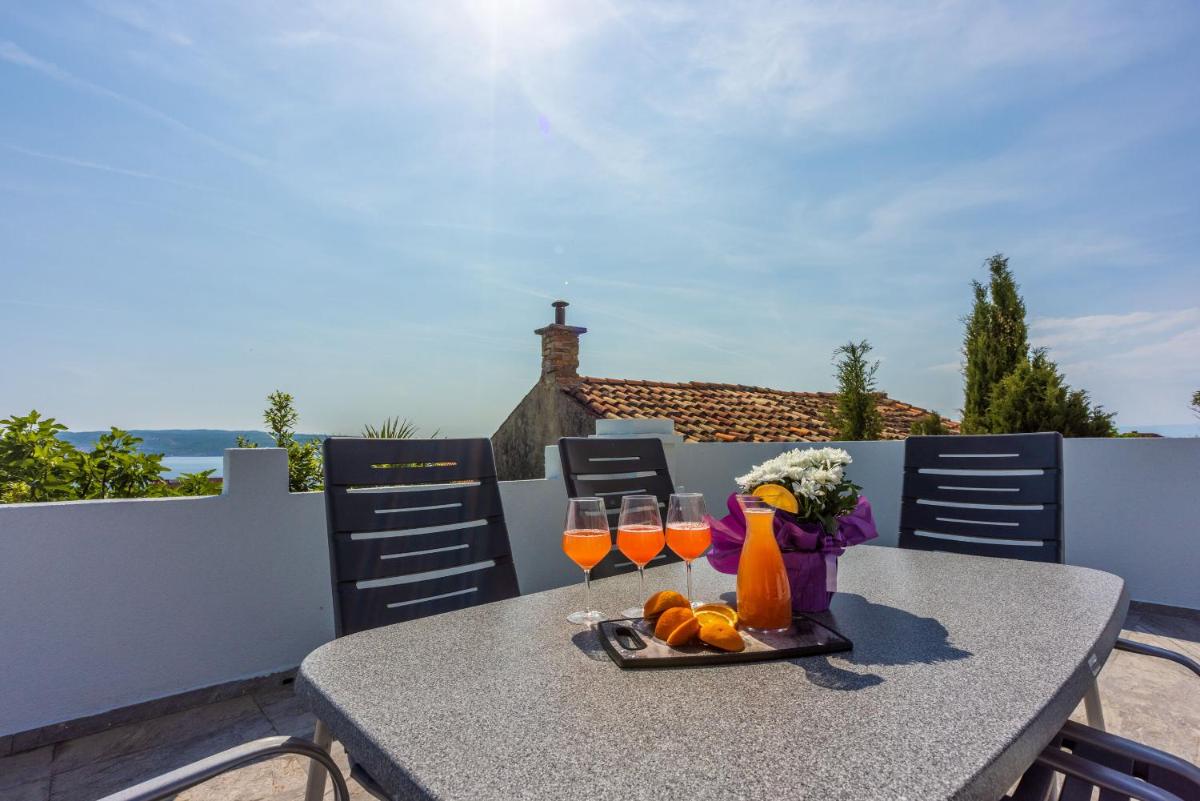 Apartment ANGELINA - Housity