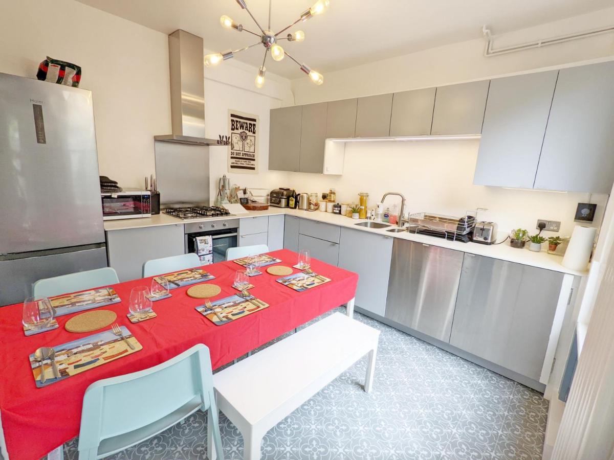 No Five - Worthing - Housity