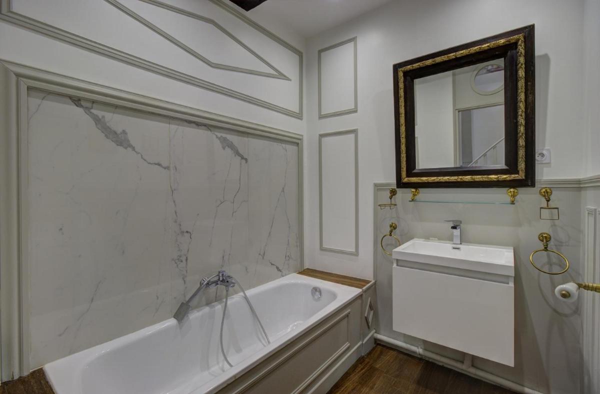 Maison Four Banniers - Housity