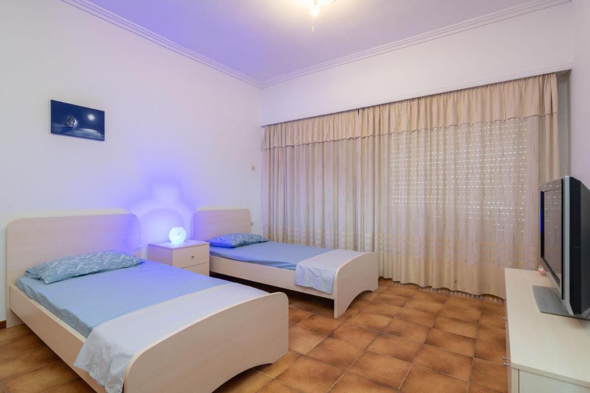 Natasas Apartments - Housity