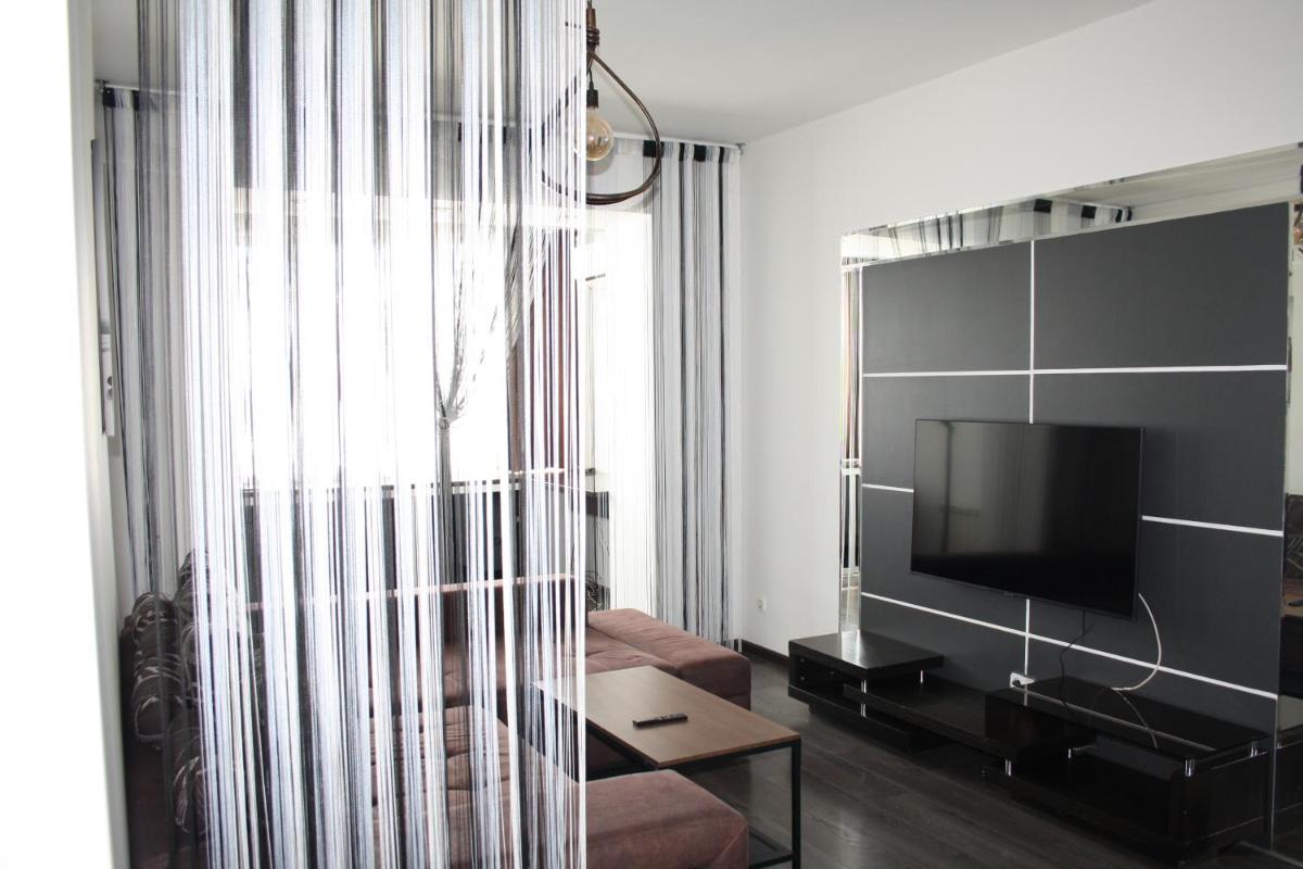 Квартира 7 мкр 5 дом недалеко от моря - Housity