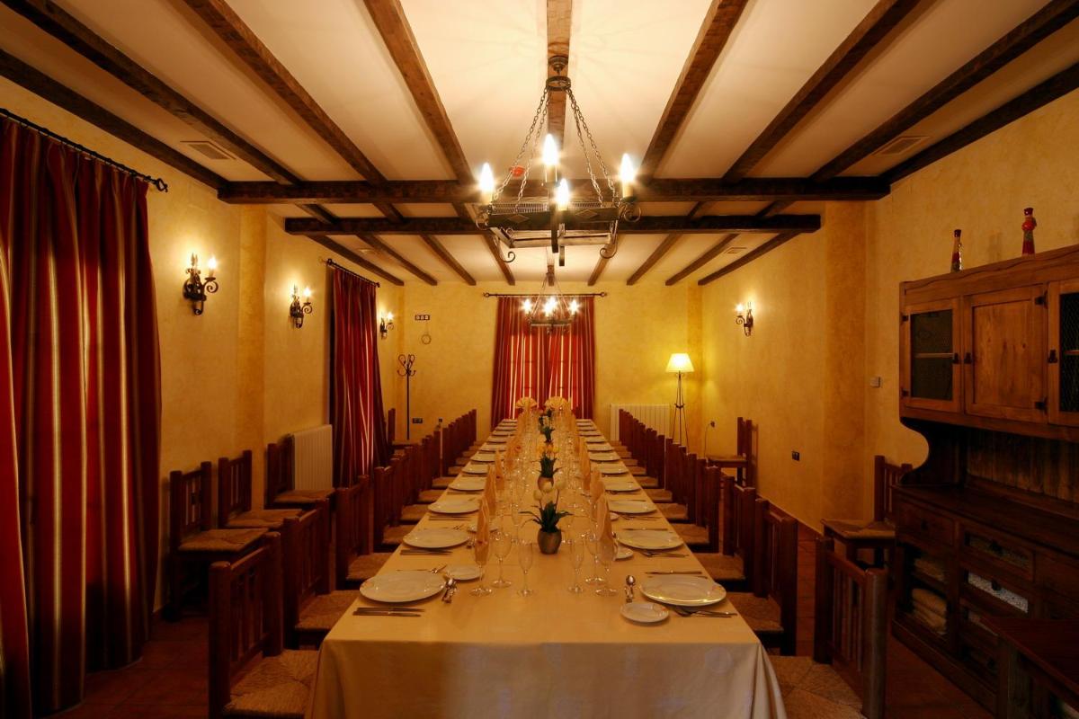 Hotel Rural Llano Piña - Housity