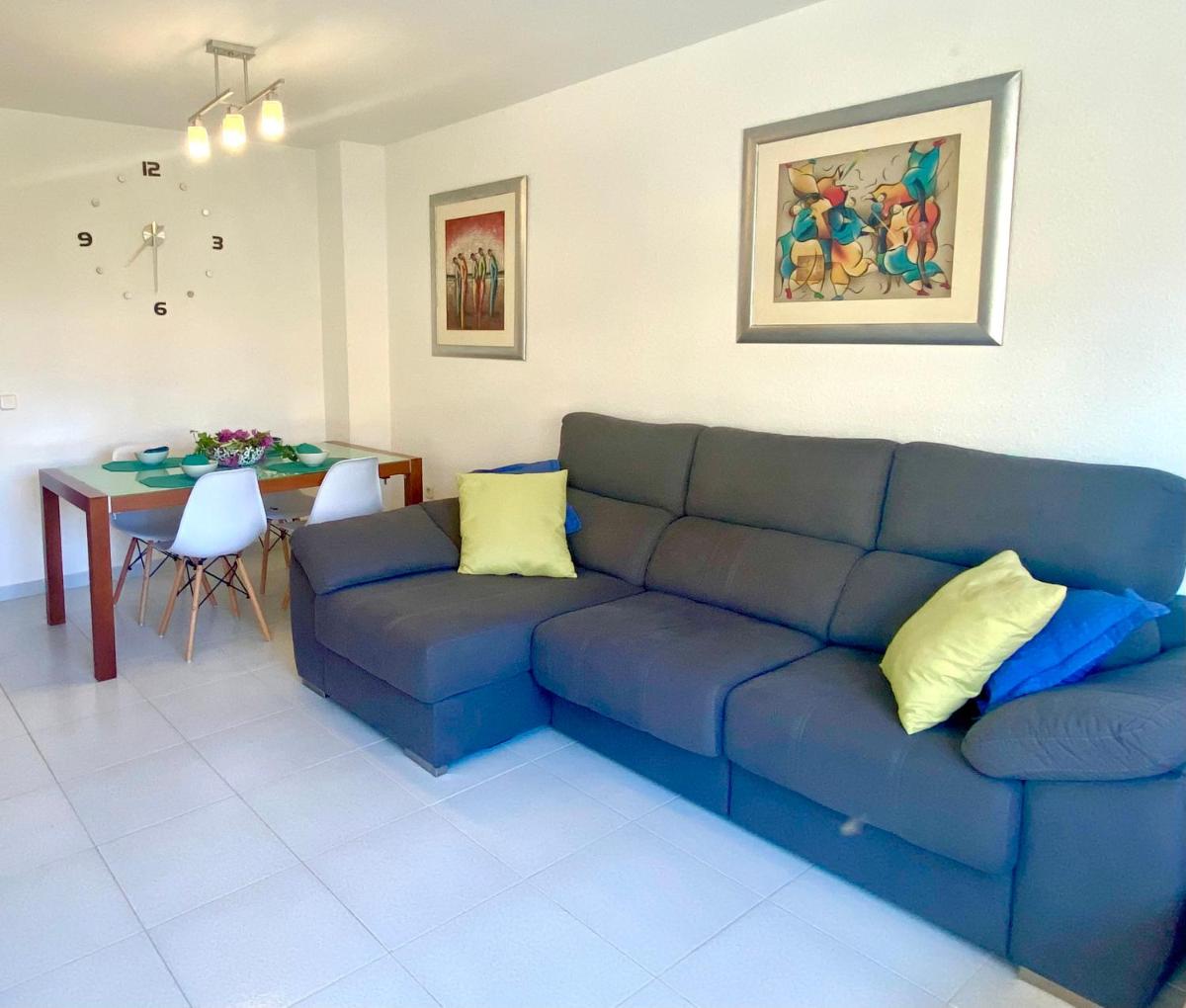Suitetrails - Beautiful And Bright Apartment In Calafell,