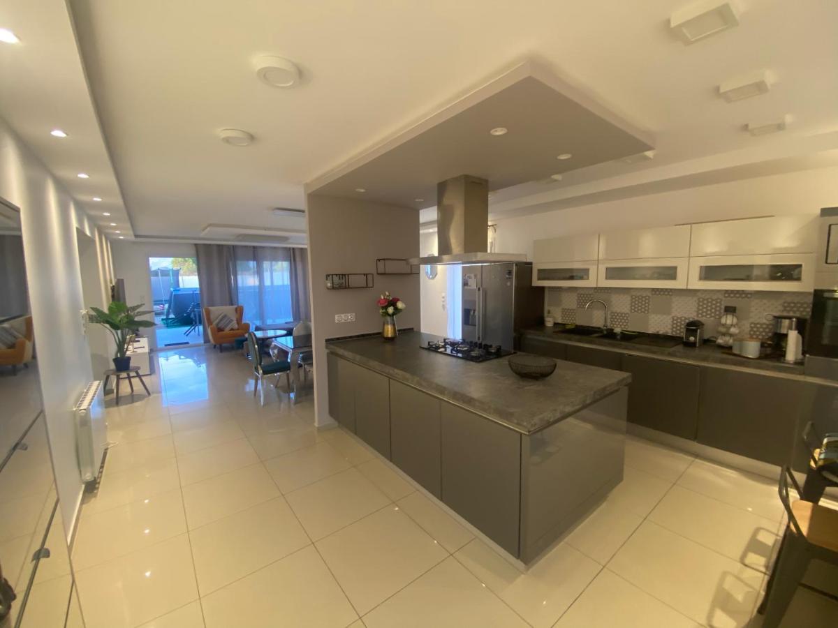 Bas de villa privée luxueux calvi&calenzana - Housity