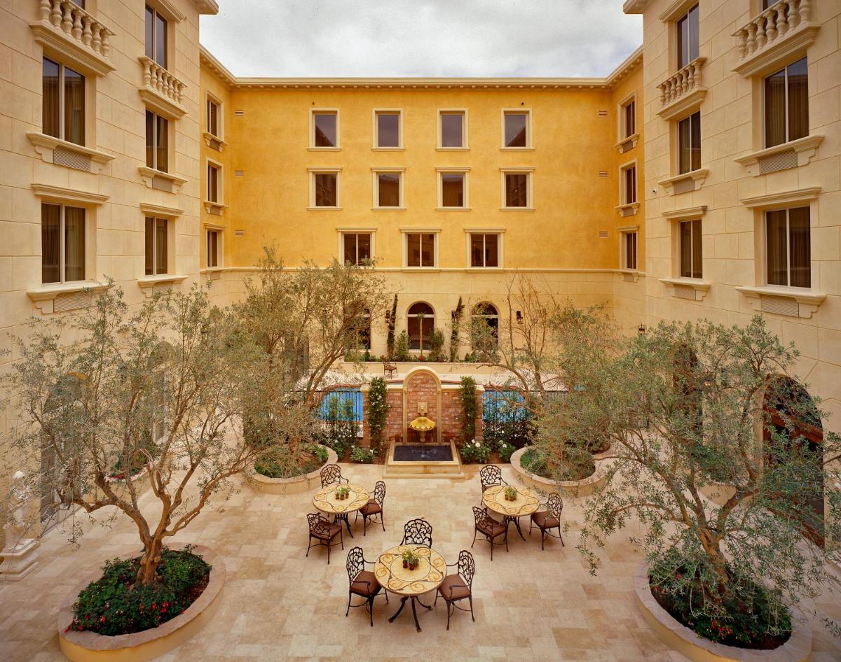 Suitetrails - Ayres Hotel Manhattan Beach
