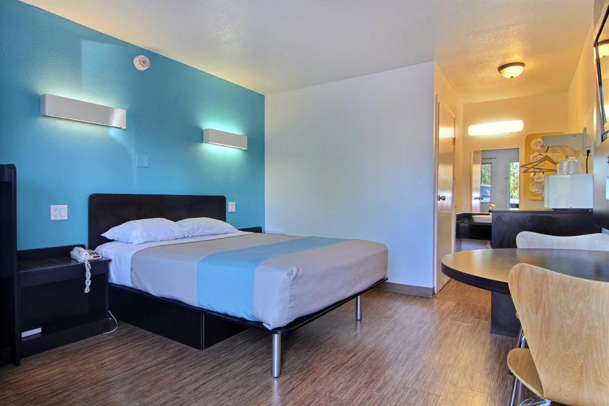 Motel 6-Carlsbad, NM - Housity