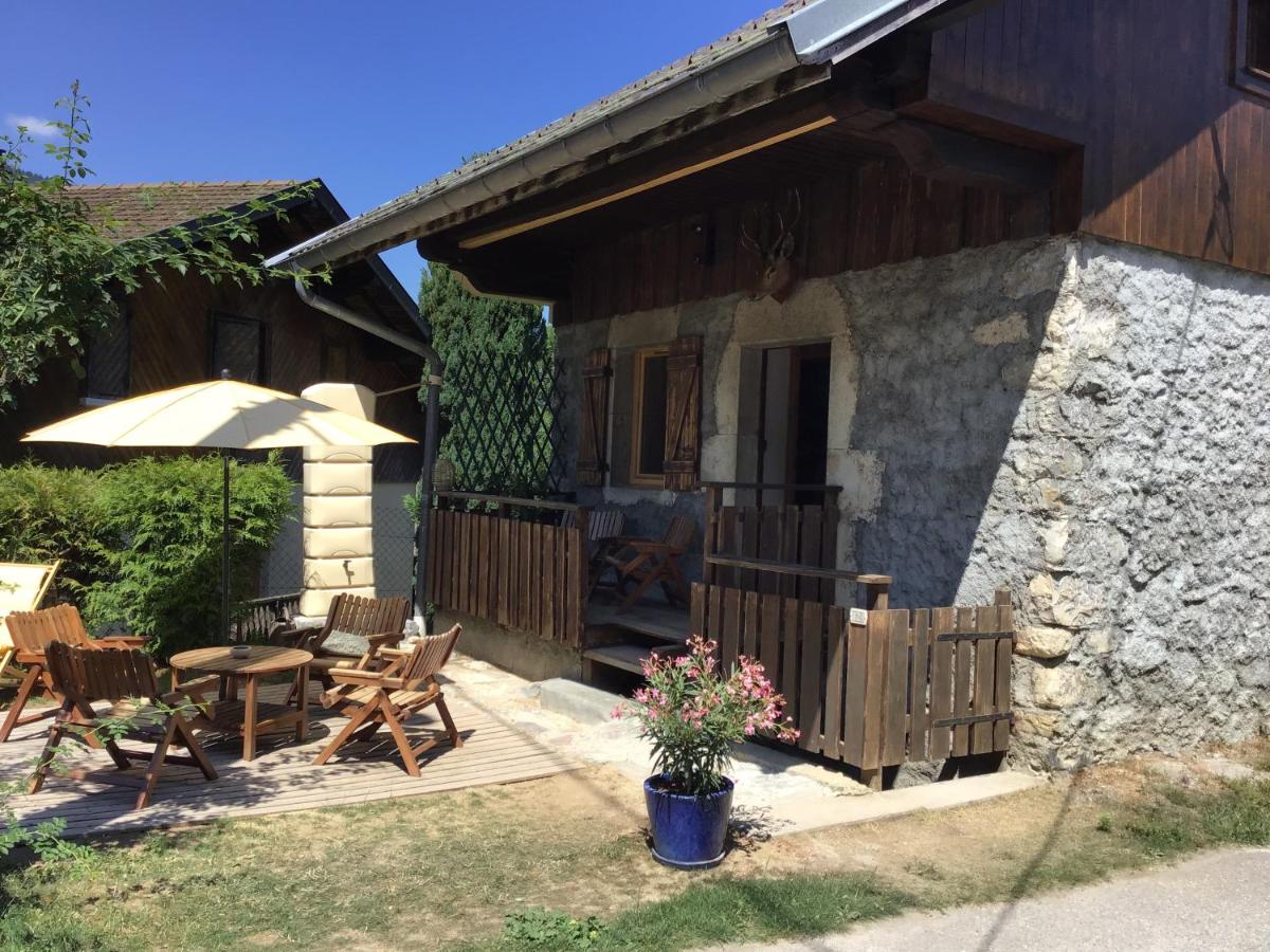 La cabane de Blanche entre lac et montagne - Housity