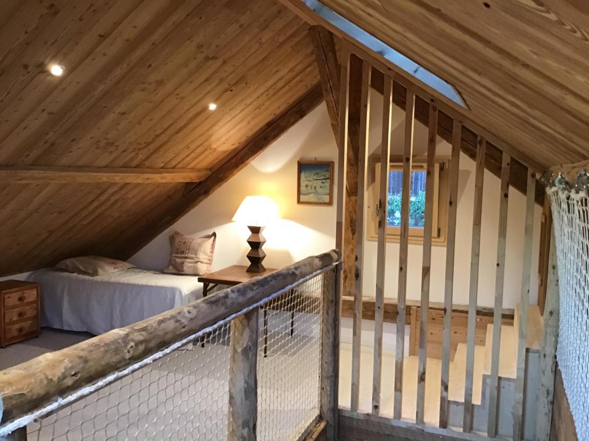 La cabane de Blanche entre lac et montagne - Housity