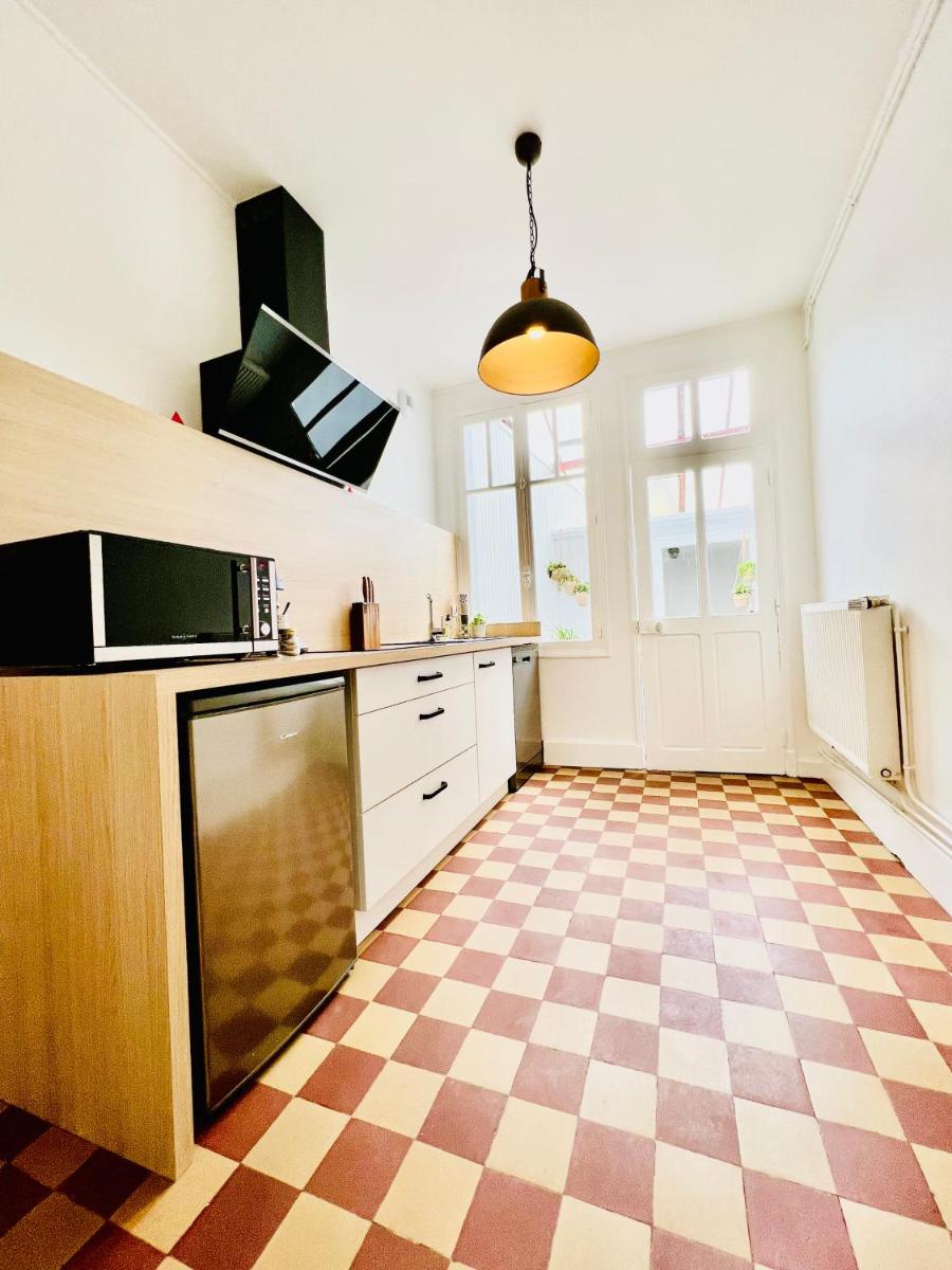 #TerraCota’s Retro House, Near Lac du Der ! - Housity