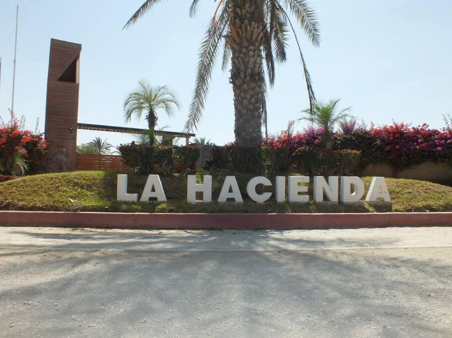 ENCANTADORA Casa de Campo - Ica - Housity