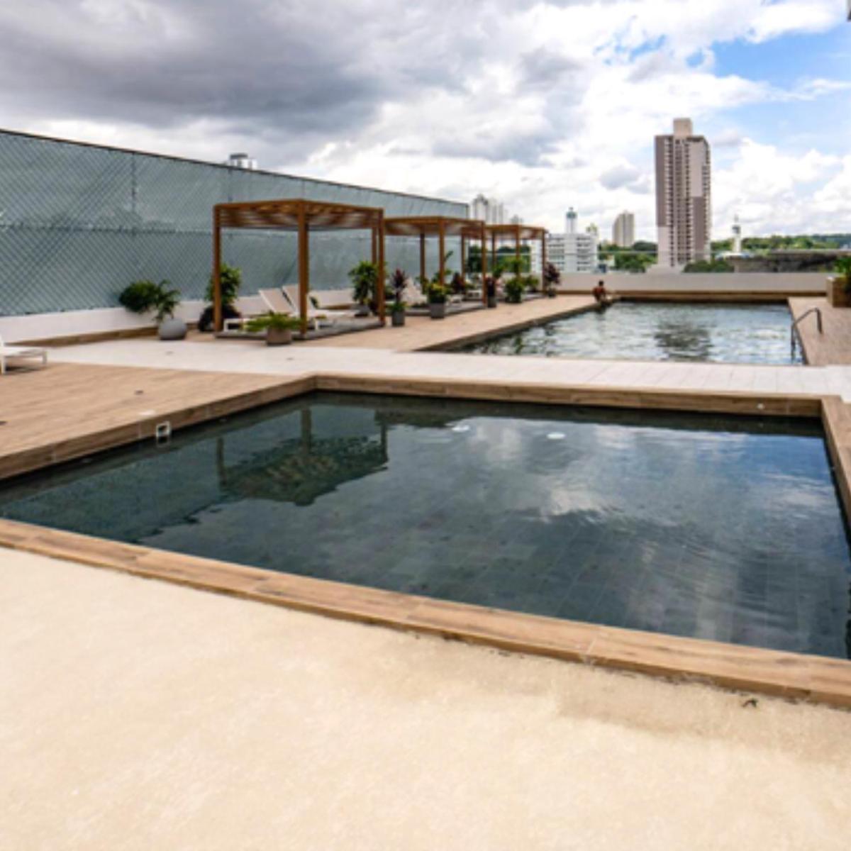 Apartamento Moderno con Piscina en Panamá - Housity