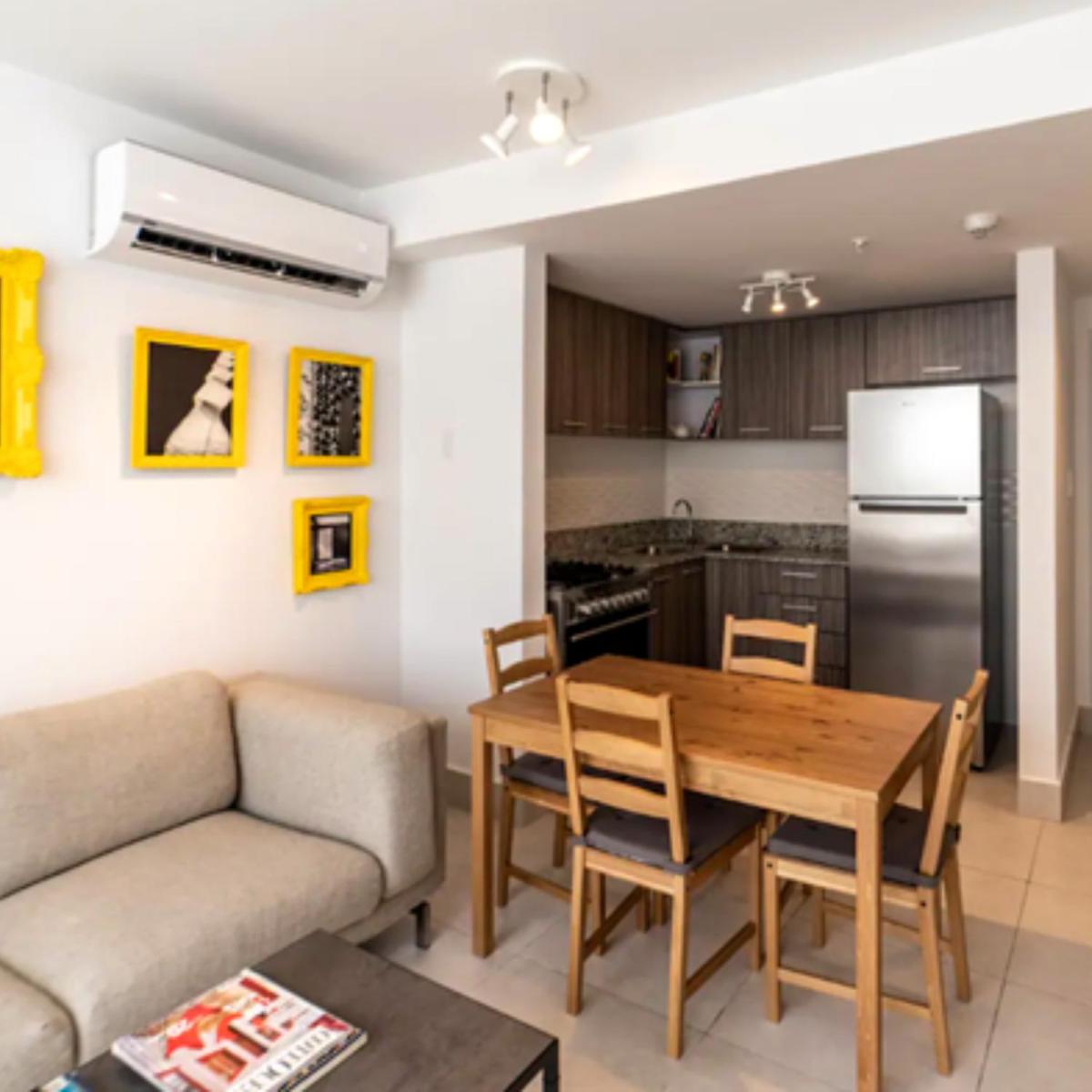 Apartamento Moderno con Piscina en Panamá - Housity