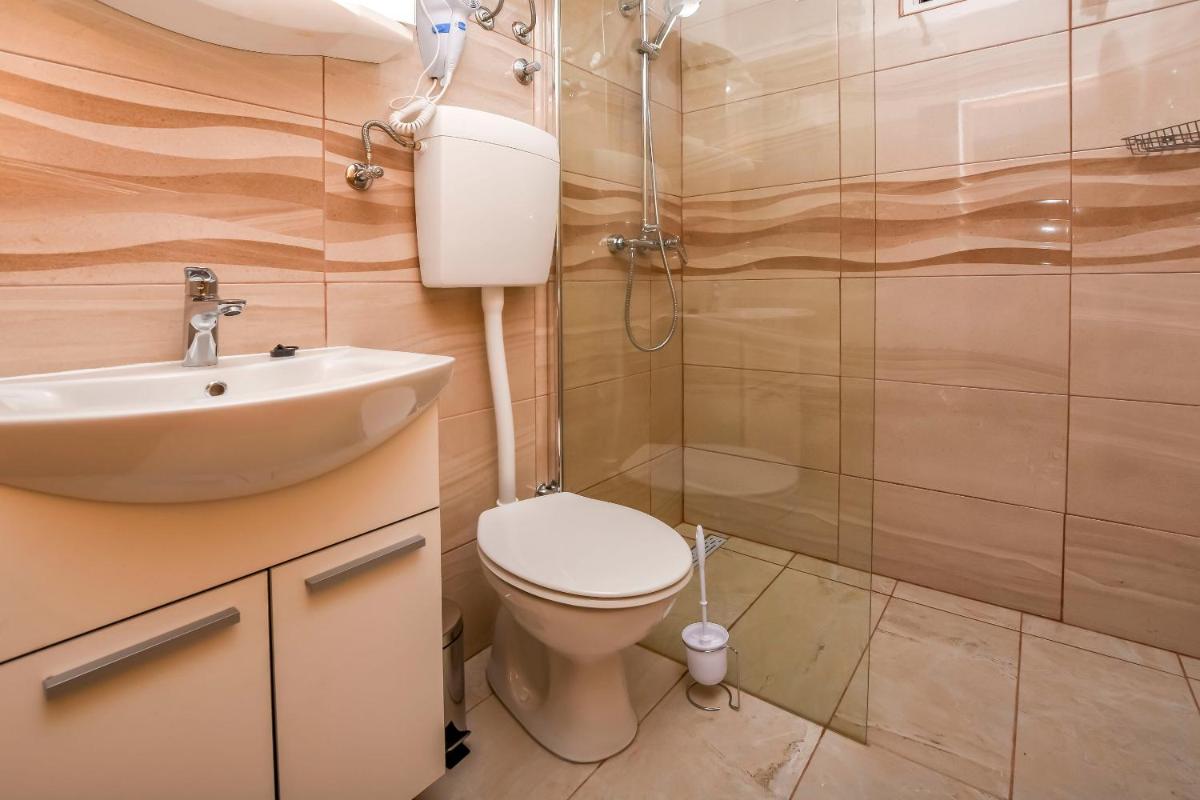 Apartments Mira Mark - Housity