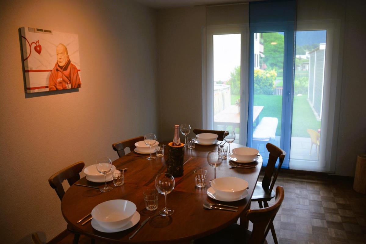 Mayers Swiss House, private home for 2-6 guests - Housity