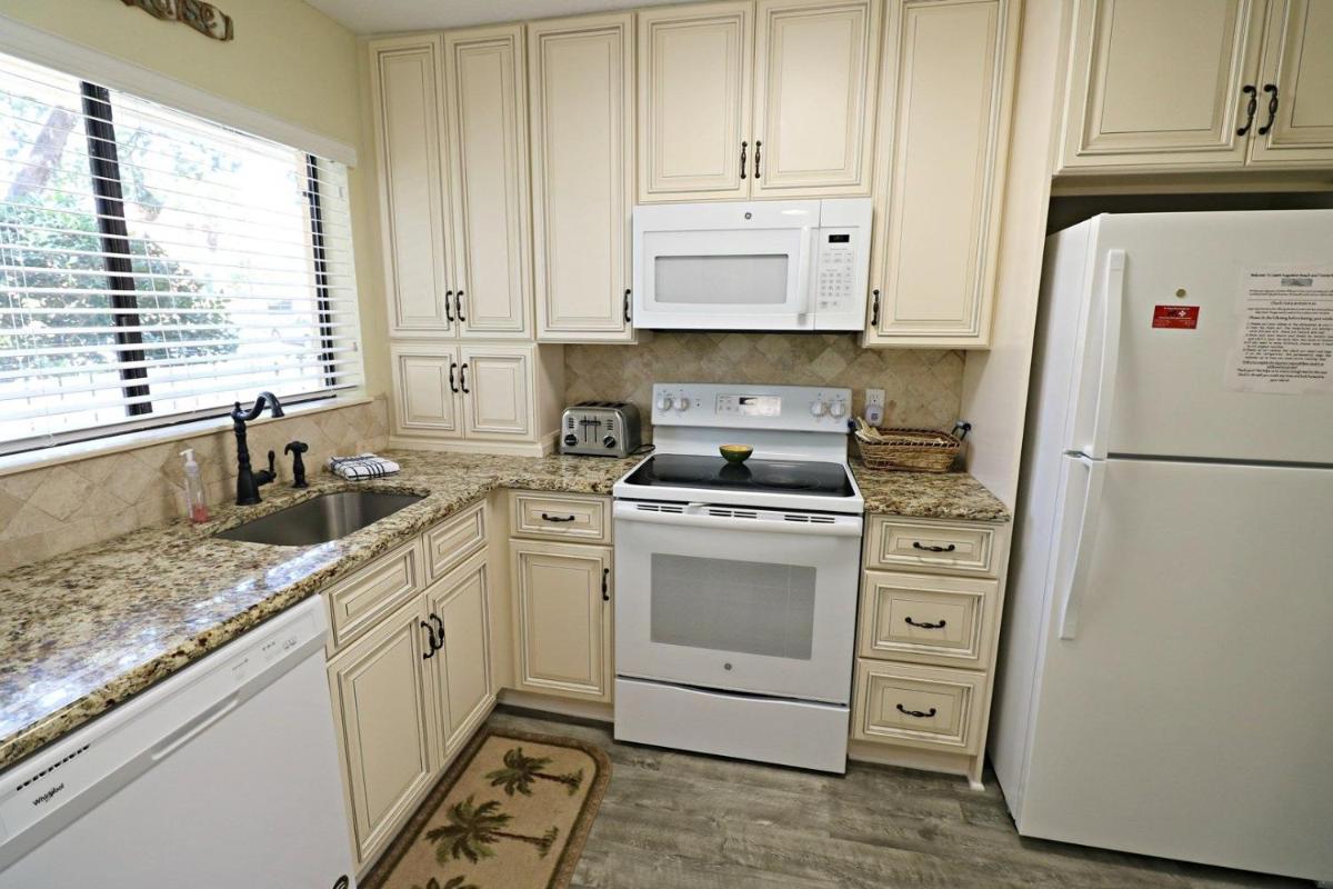 St Augustine Beach & Tennis Resort 810 - Housity
