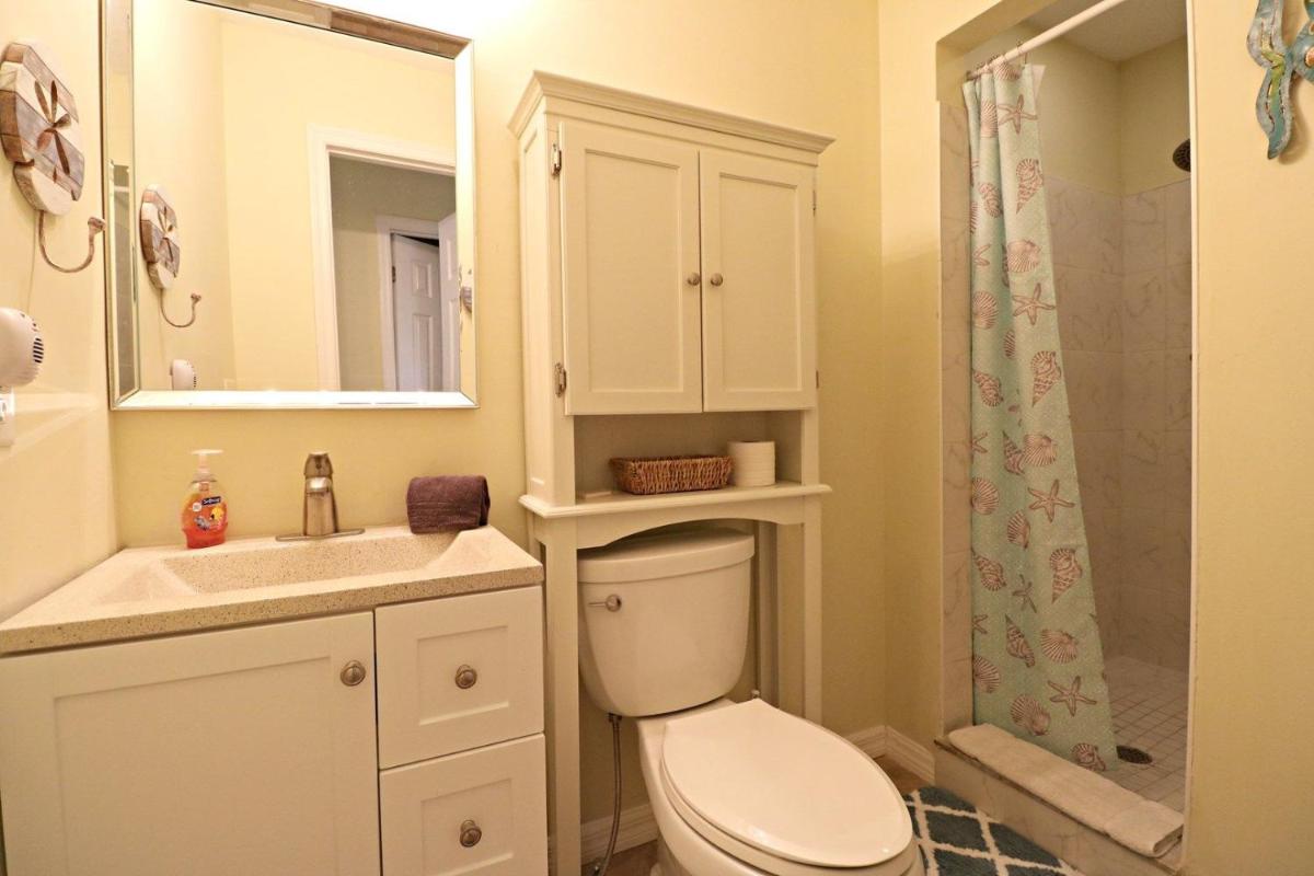 St Augustine Beach & Tennis Resort 810 - Housity
