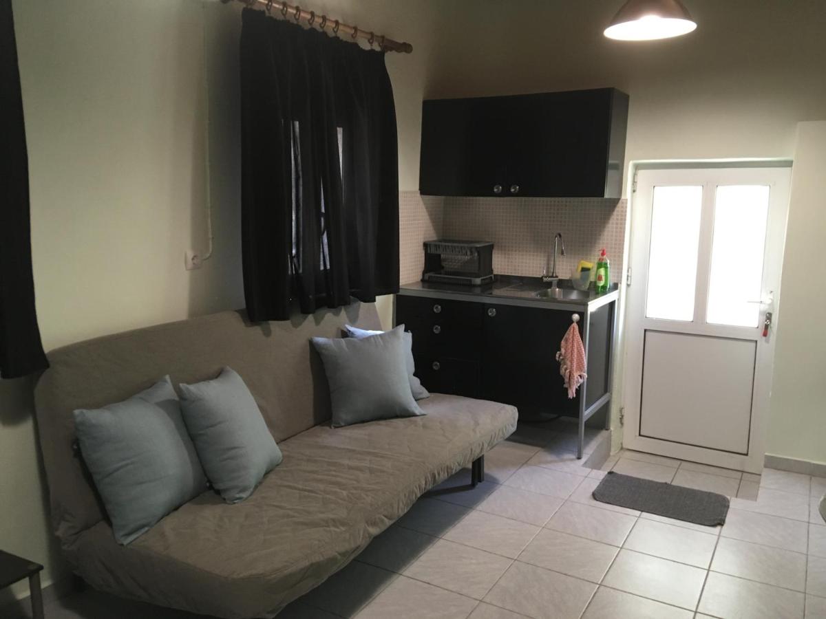 Suitetrails - Leonidas apartments 1