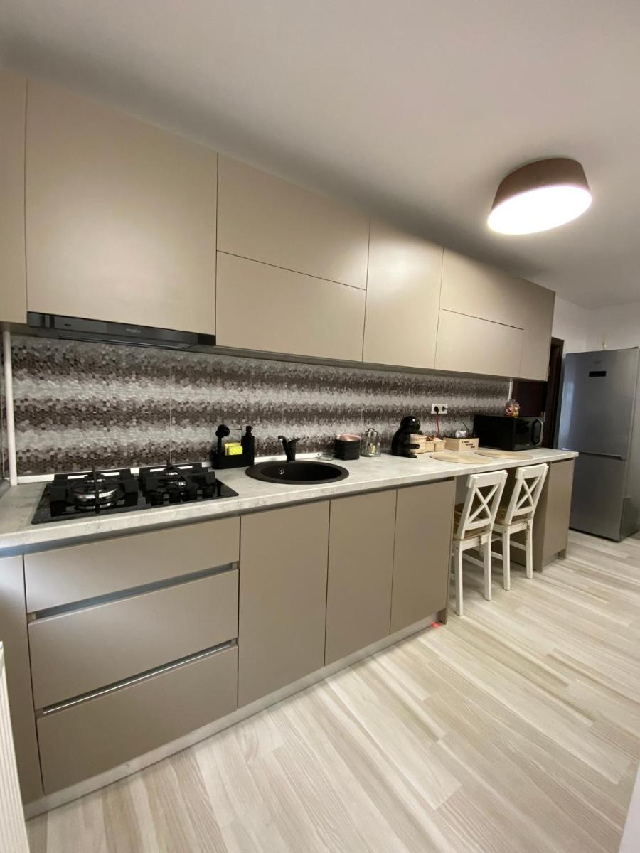 Ambient Luxury - Housity