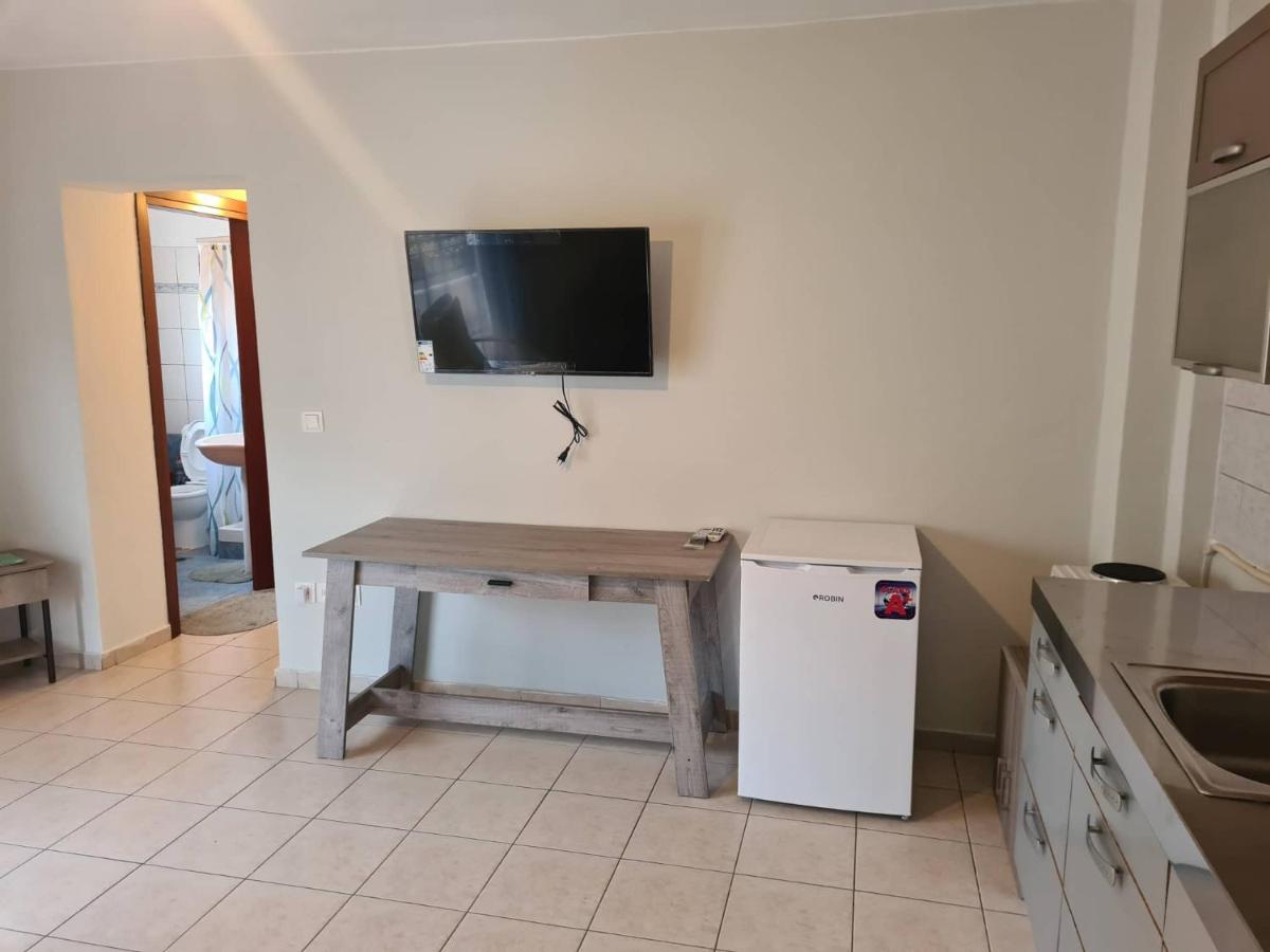 Sergios Apartments 11 - Housity