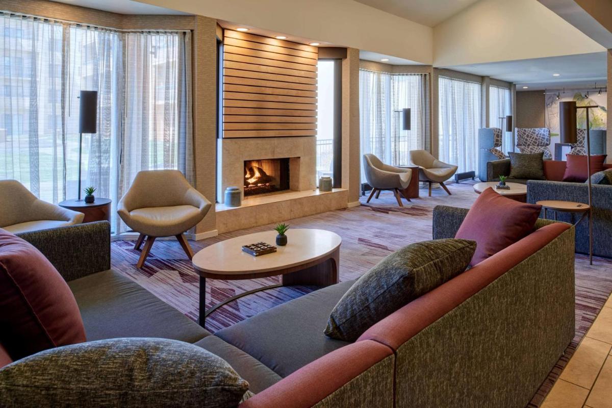 Sonesta Select Indianapolis Carmel - Housity