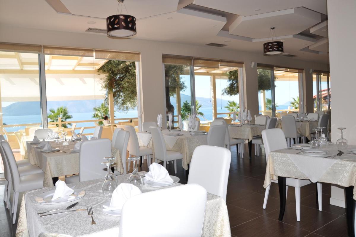 Coral Hotel & Resort - Housity