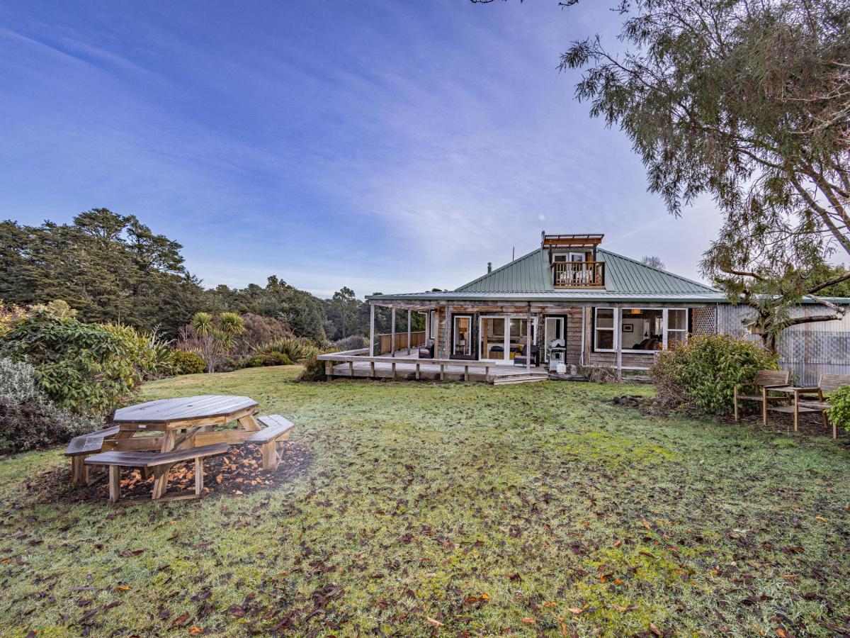 Rivendell - Horopito Holiday Home - Housity