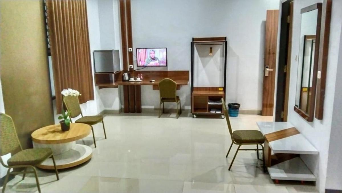 City Hotel - Housity