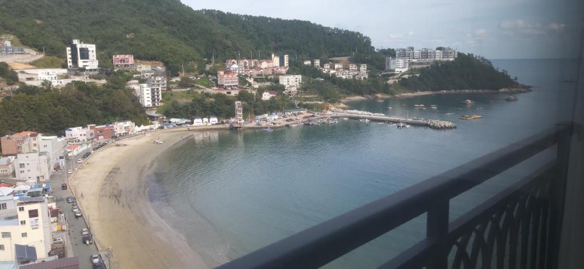 Ocean View - Housity
