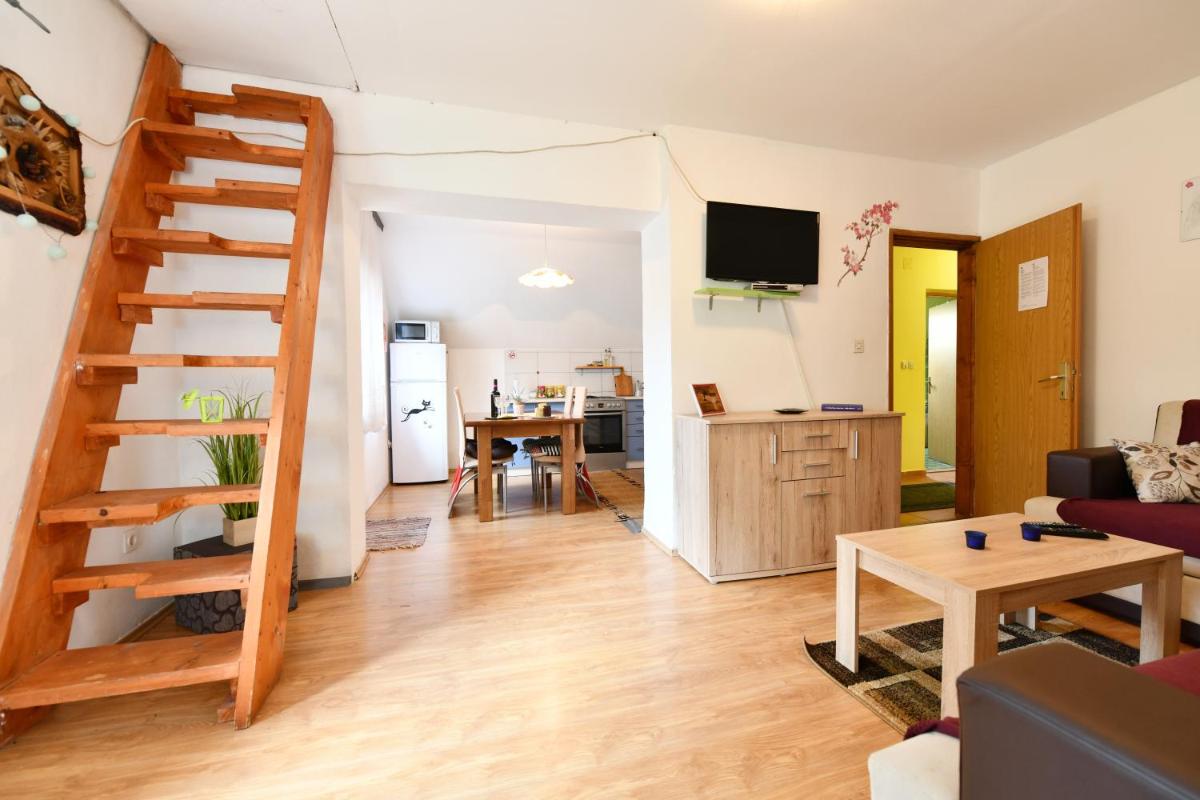 Apartments Matovina - Housity