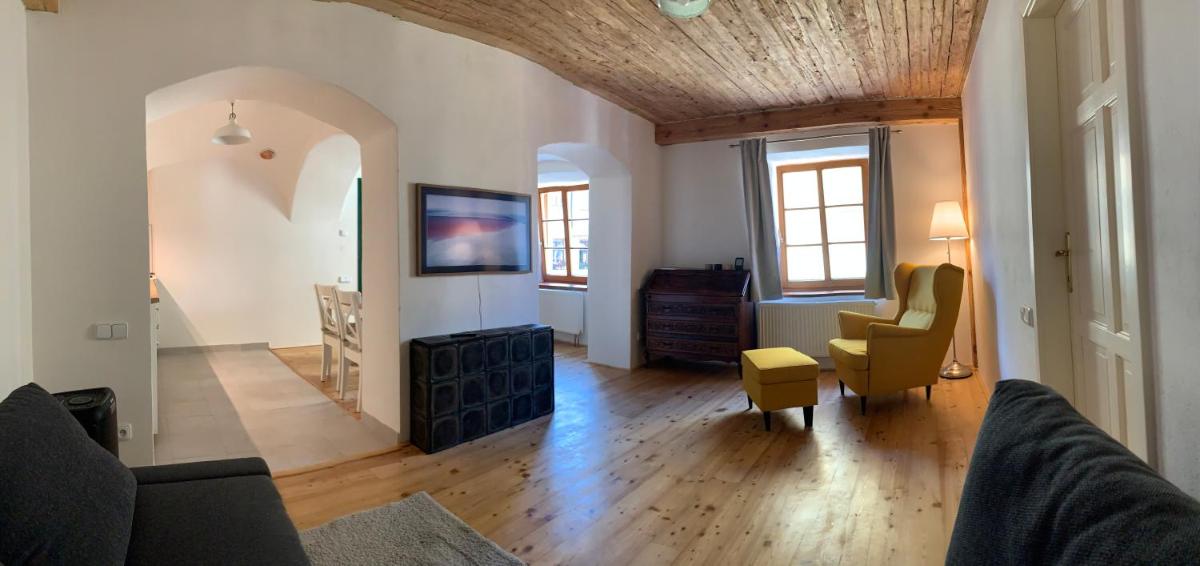 Apartmány Zámecká - Housity