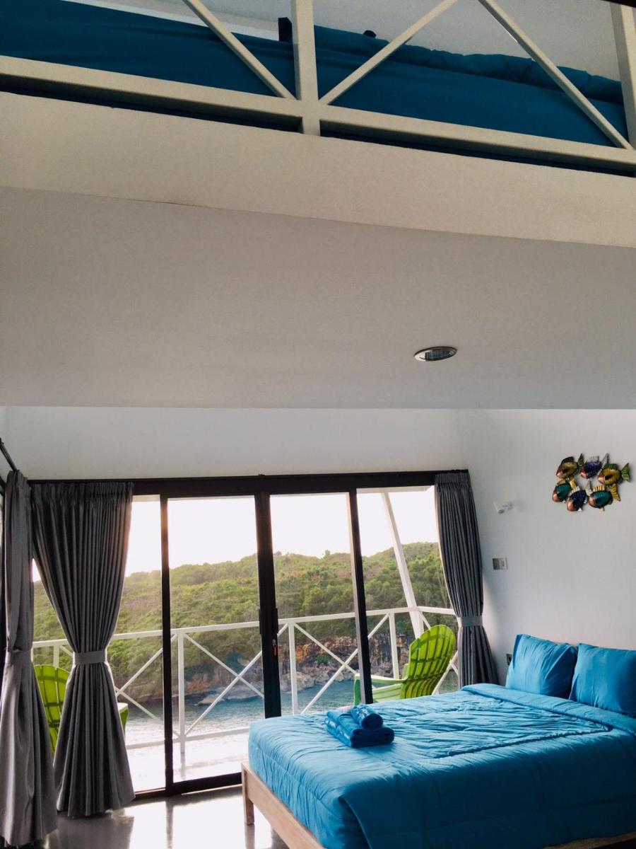 Baron Lighthouse Cottage & Eatery - Housity