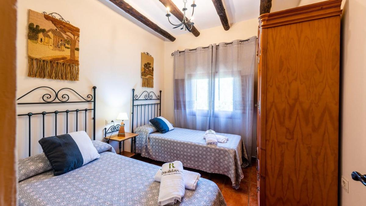 Casa Los Olivos Orgiva by Ruralidays - Housity