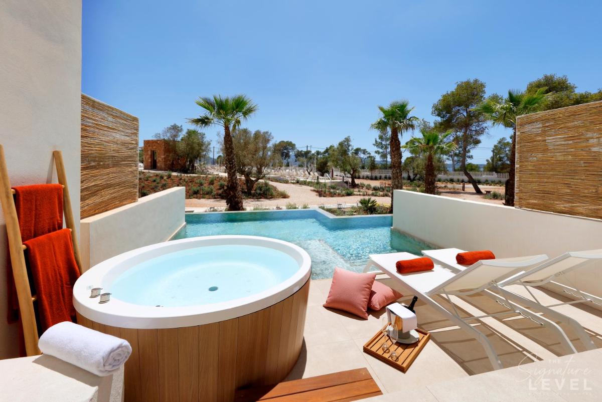 Piscina en o cerca de TRS Ibiza Hotel - Adults Only