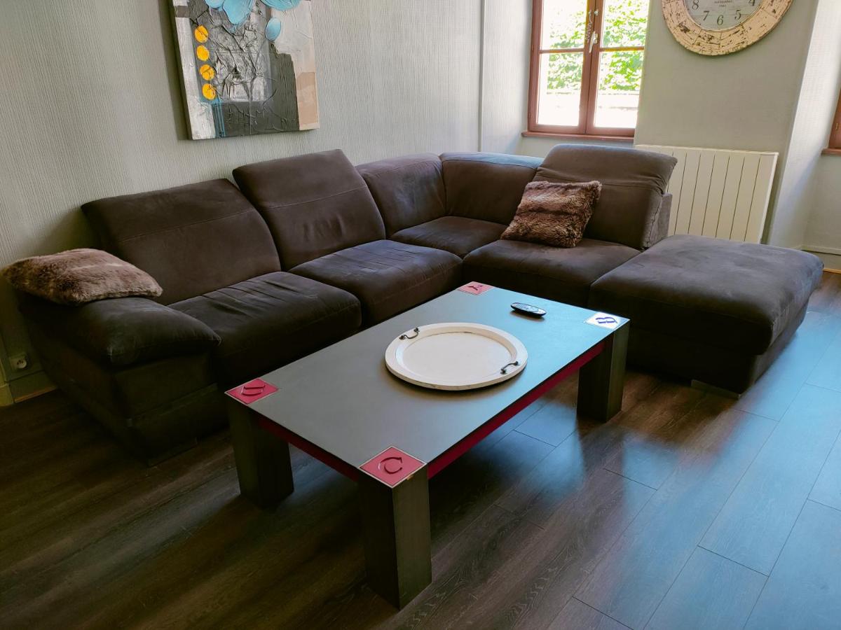 Magnifique appartement en centre ville de château chinon ville - Housity