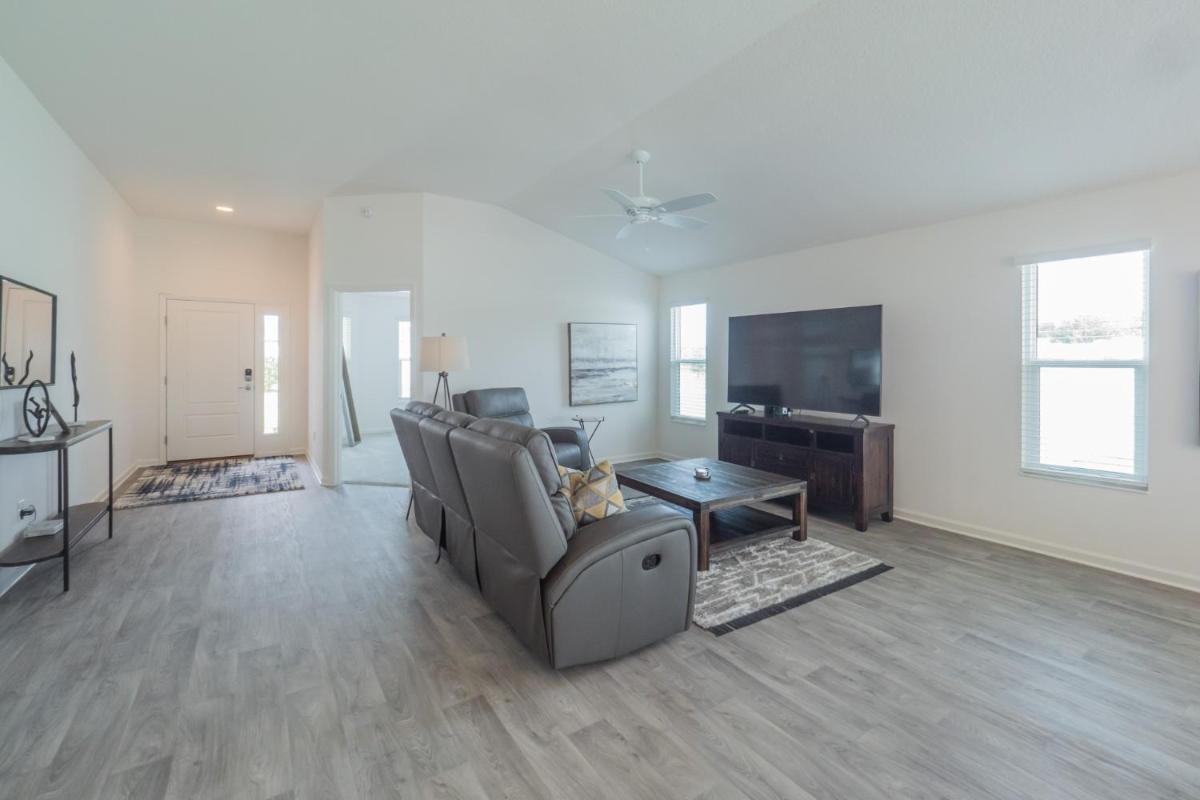The Villages - Gilson 489 - Housity