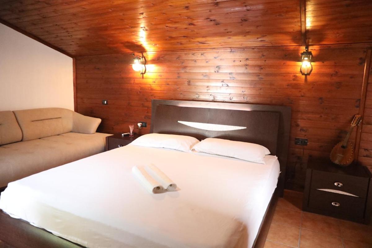 Hotel Paris - Housity