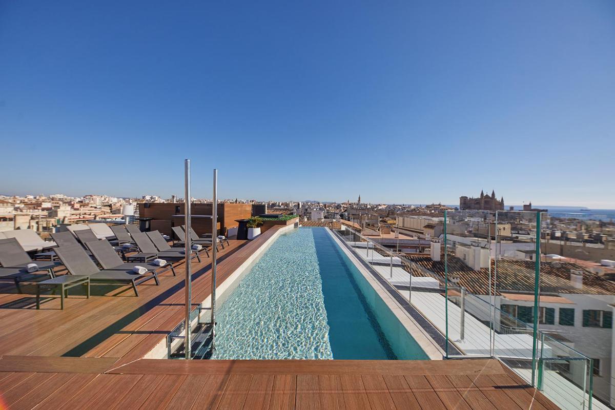 Piscina en o cerca de Nakar Hotel