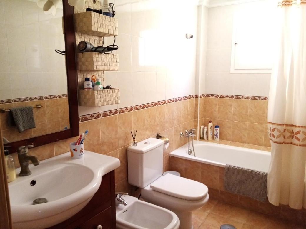 GRAN APARTAMENTO FAMILIAR - Housity