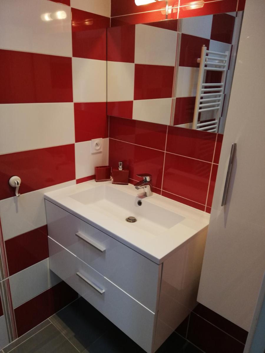 Appartement de plain pied dans la verdure - Housity
