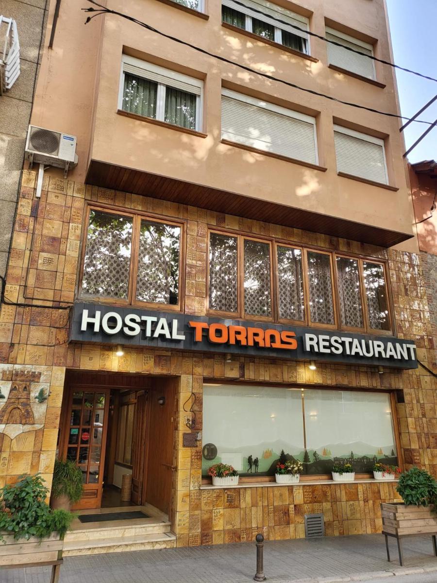 Hostal Torras - Housity