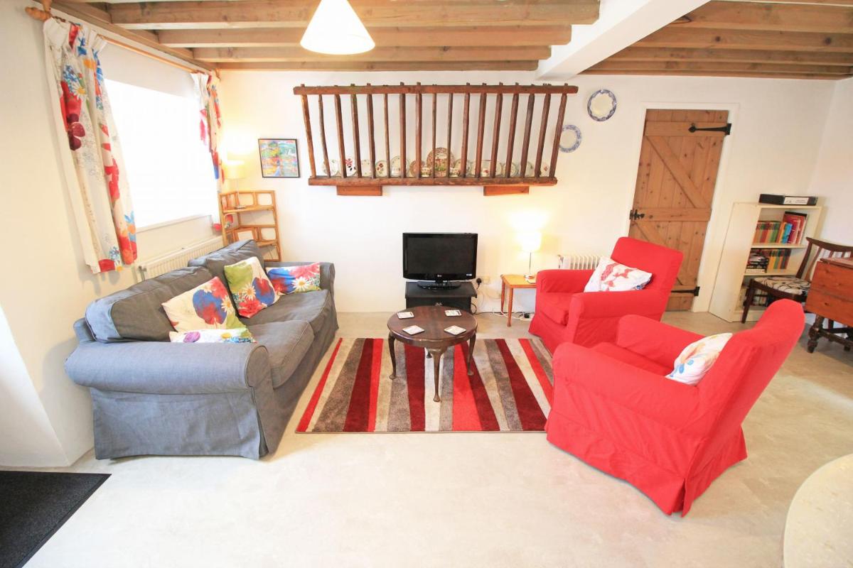 Old Byre Cottage near Harlech 4060 - Housity