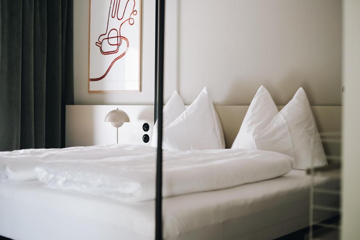 MÜHLENHOF ROOMS boutique bed & breakfast - Housity