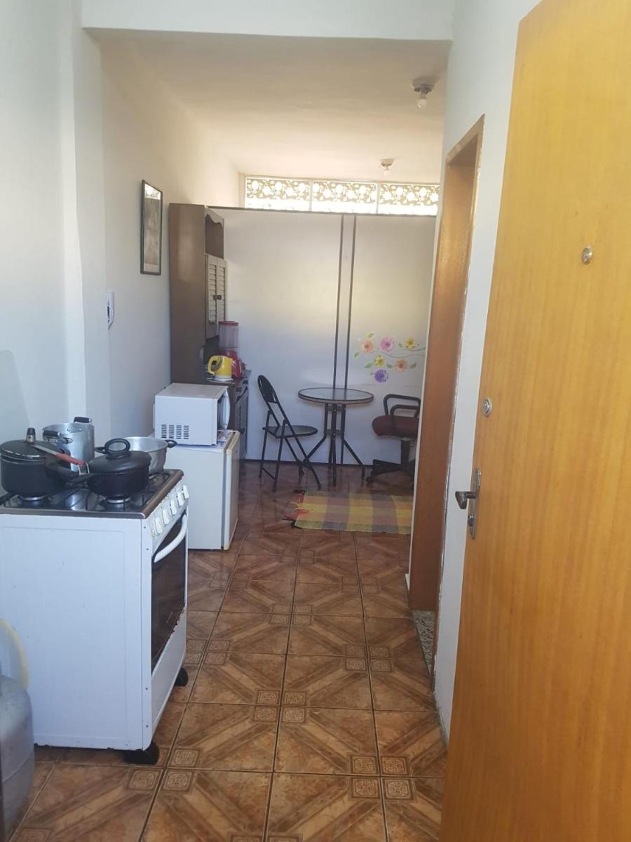 Kitnet no centro de nova friburgo com facilidades - Housity
