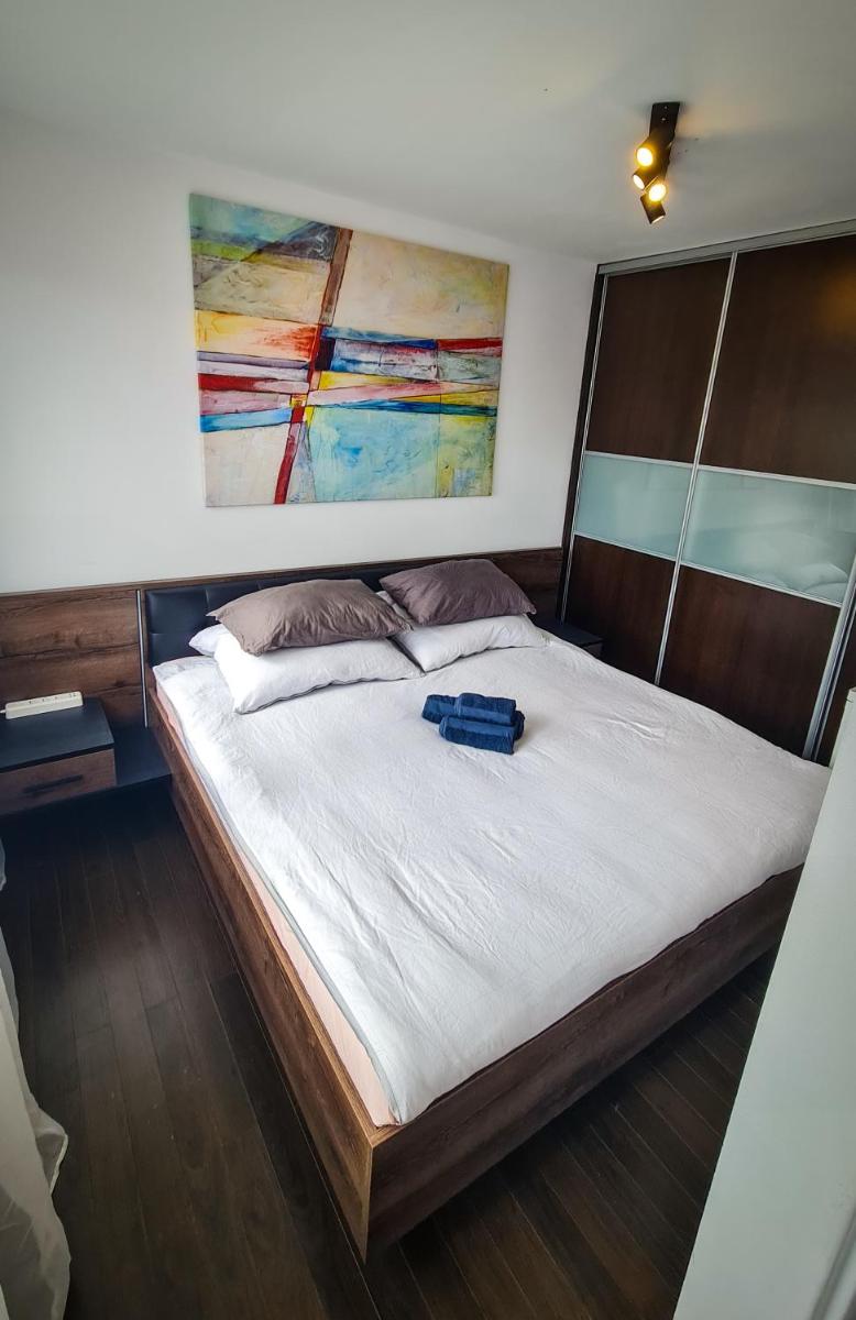 Peters Loft - Hizvo
