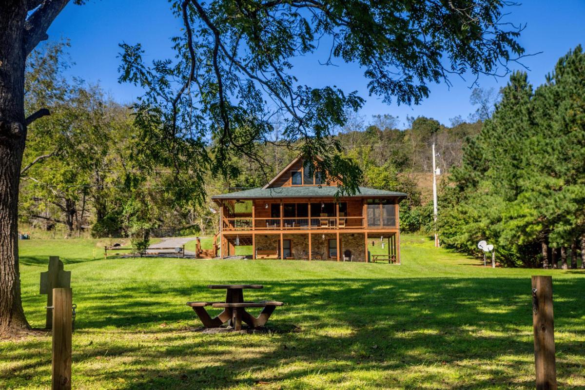 Log Cabin - Housity