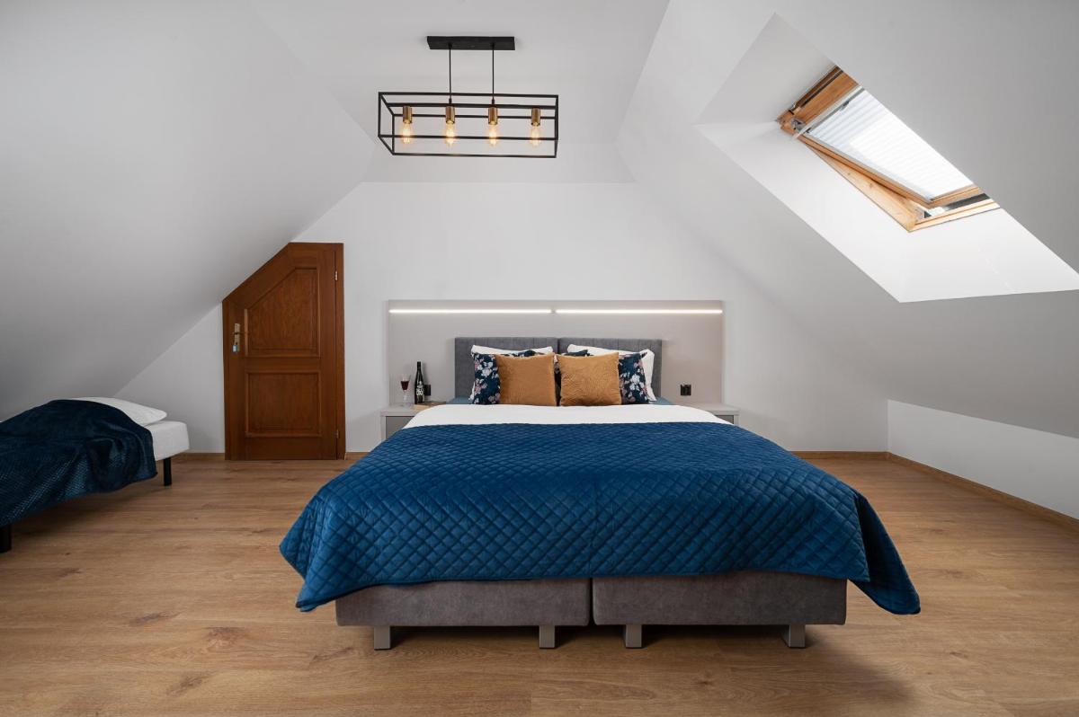 Róża Bałtyku - Apartamenty i Pokoje - Housity