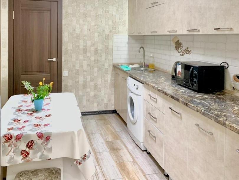 Apartment on Toktogula - Housity